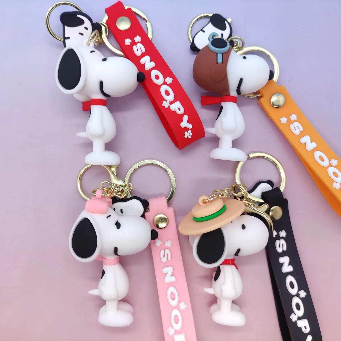Snoopy Cute Doll Keychain On The Phone Pendent Silicone Car Couple